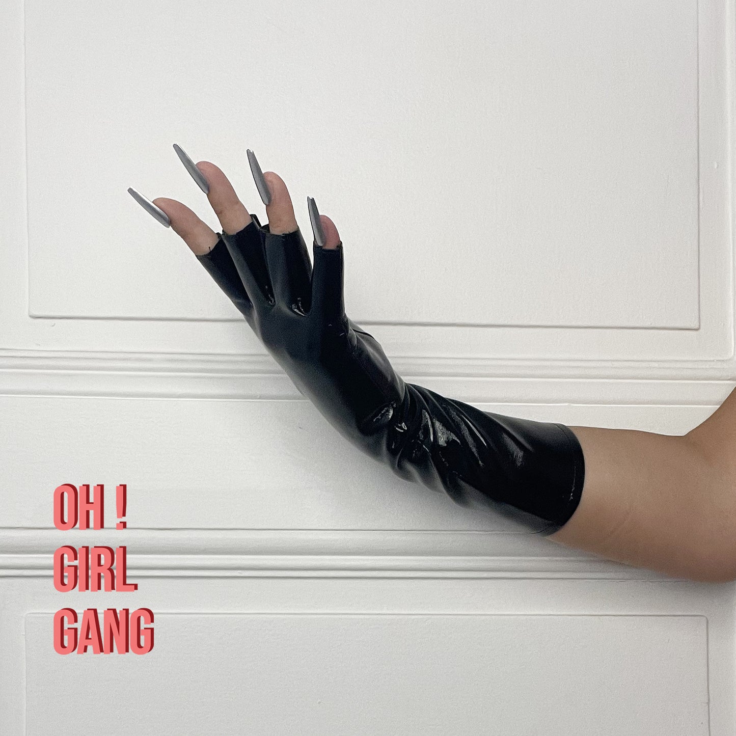 Chic Black Faux Leather Fingerless Gloves