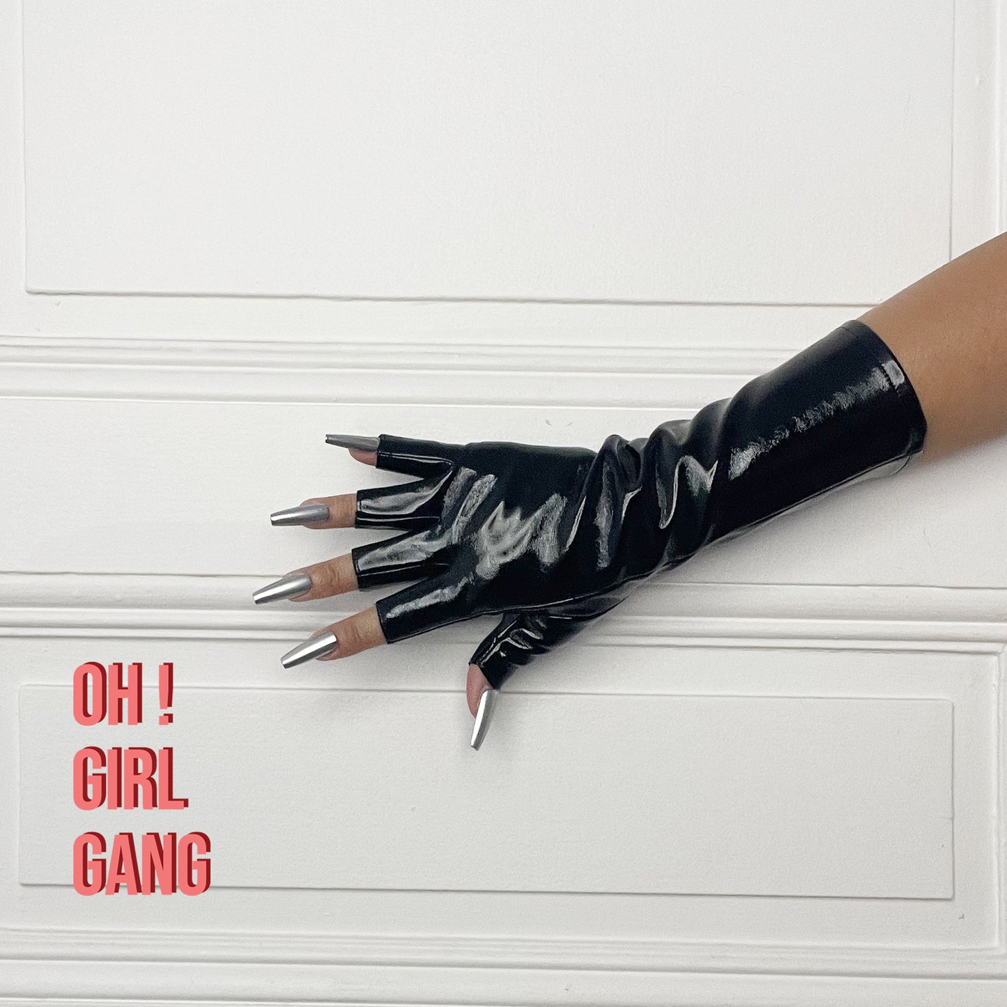Chic Black Faux Leather Fingerless Gloves
