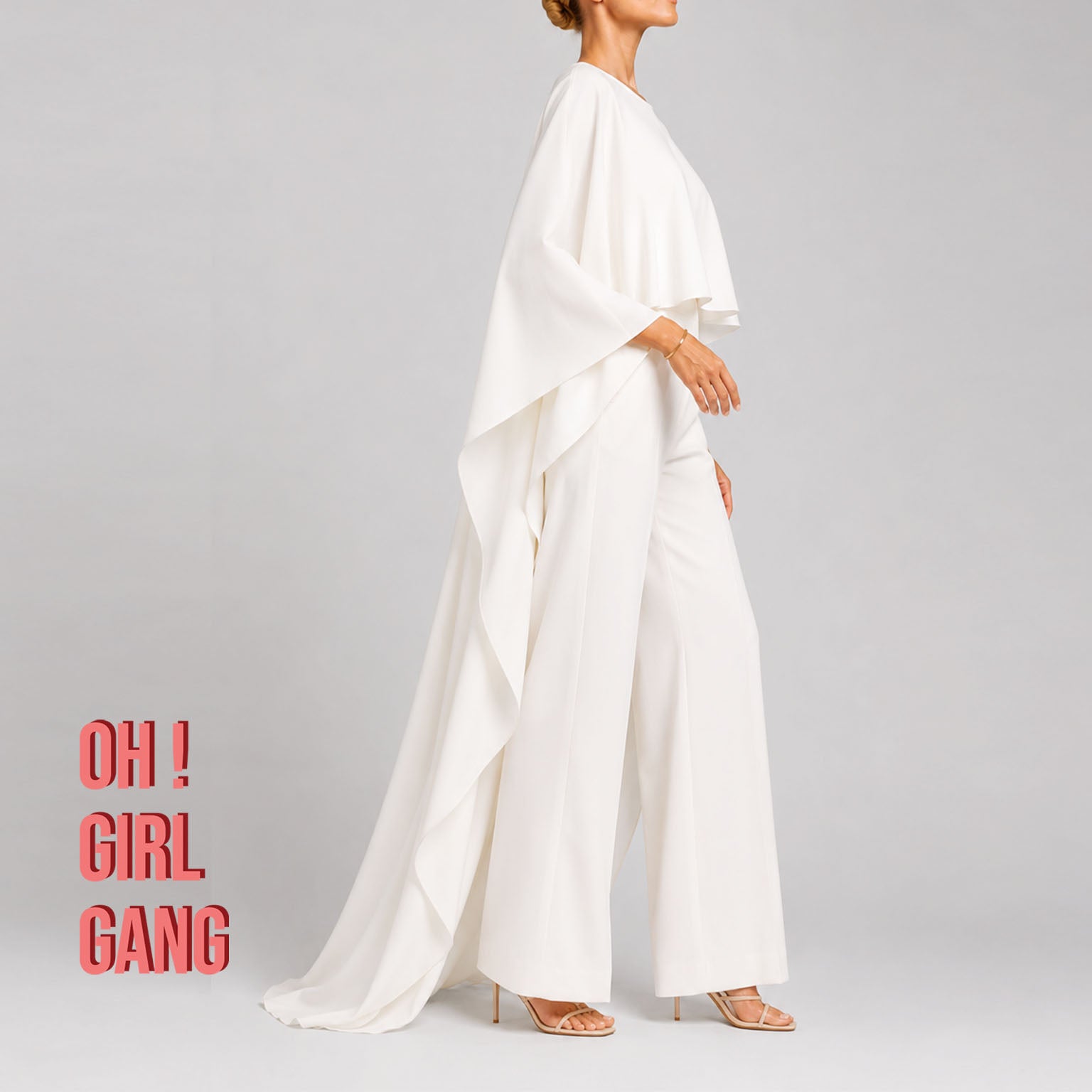 White Chiffon Wedding Cape Shawl | Bridal Cover Up with Flowing Train | One Size
Elegant White Bridal Cape | Chiffon Wedding Shawl with Long Train | One Size
White Chiffon Cape for Bride | Wedding Shoulder Cover Up | Photoshoot Cape