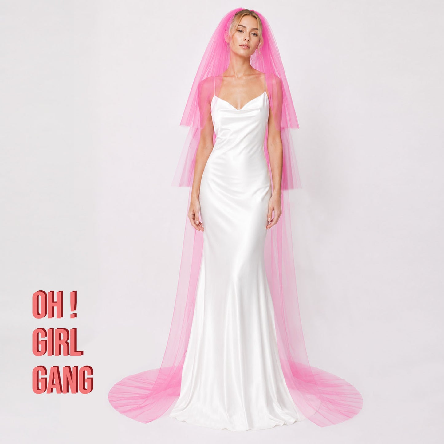 Soft, flowing, and effortlessly elegant, this cathedral veil adds beautiful movement to every step. Whether you choose classic ivory or a romantic pastel shade like lilac, light pink, or light blue, this veil is designed to make your bridal look truly unforgettable. 3 meter cathedral length 3 layers long veils