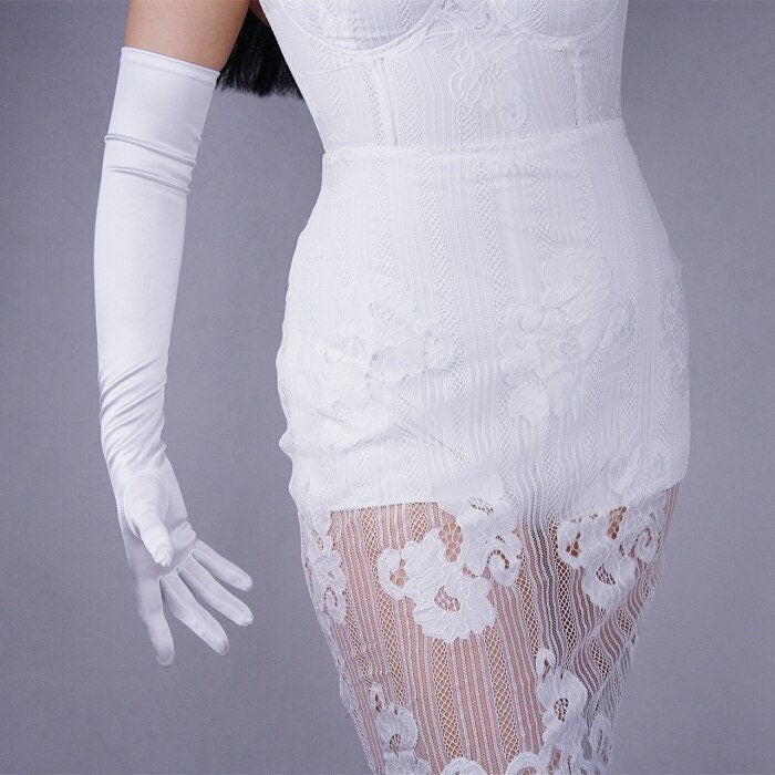 Premium quality. 1920's classic style opera gloves are made of smooth & stretchy satin fabric. Bridal gloves, evening gown gloves, party gloves. Oh Girl Gang Gloves