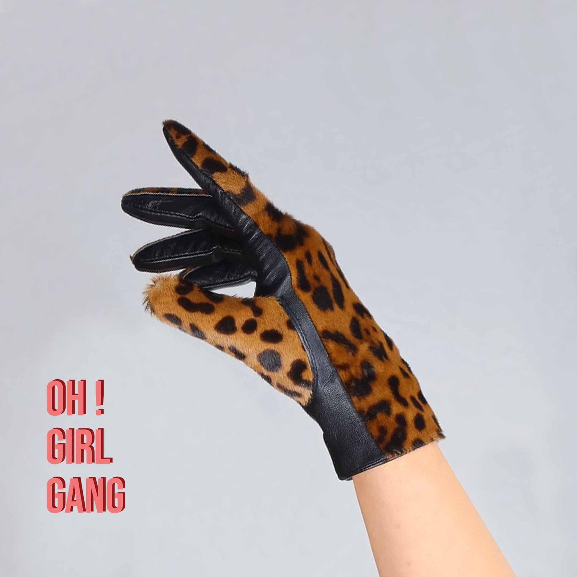 Leopard Print GENUINE LEATHER short gloves ( zebra print, white) Fine quality touch screen leather gloves (25 cm) Winter gloves