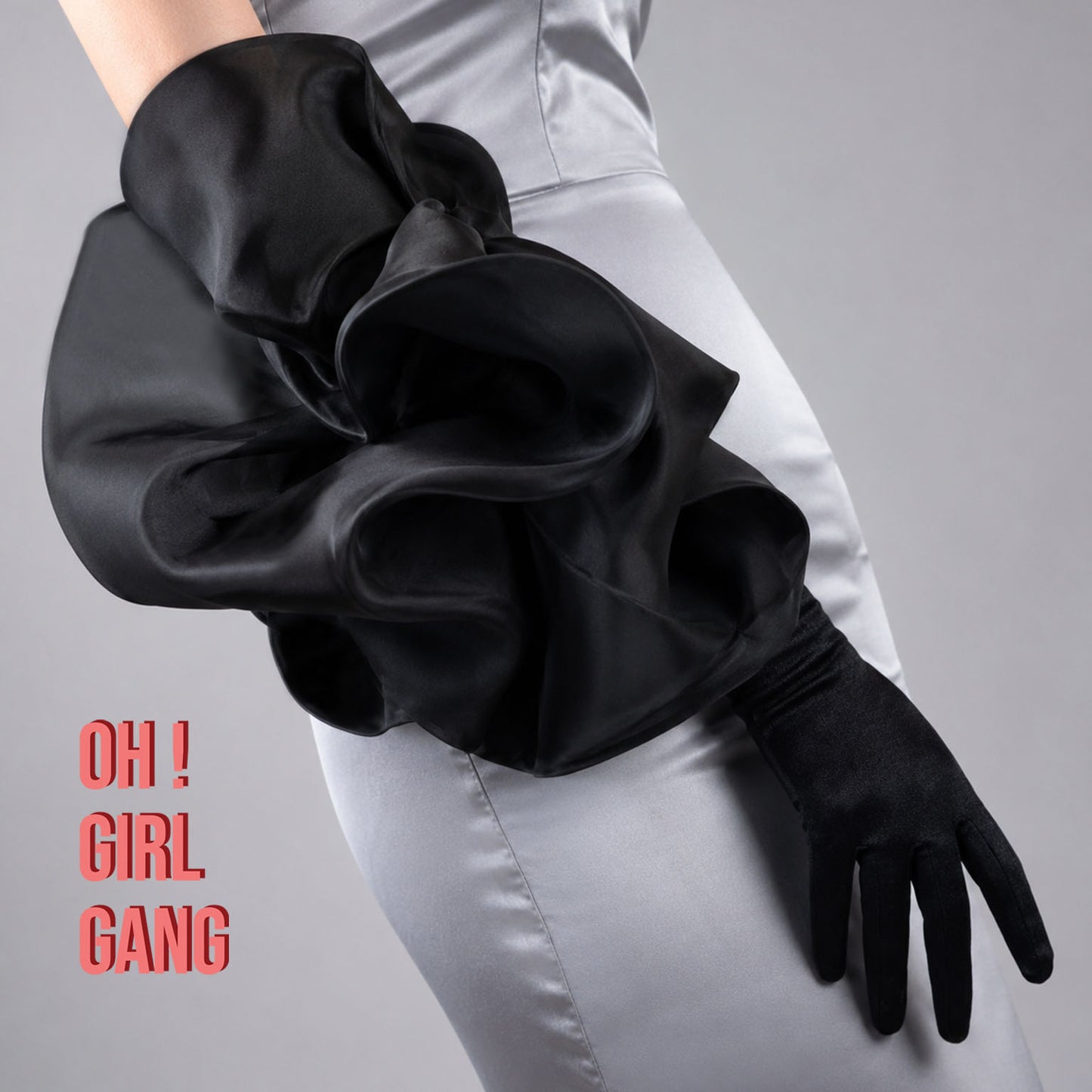 Organza Bubble Puff with Satin Gloves