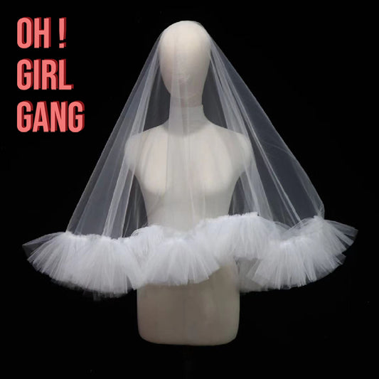 Chic Bridal Veil with Ruffles, 160cm Long, Shoulder Length boho style Wedding Veil, Bridal Bachelorette Party Veil. Bridal photo outfits